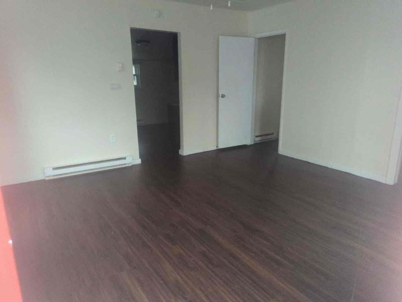 912 Willow Ave - Photo 6 of 22