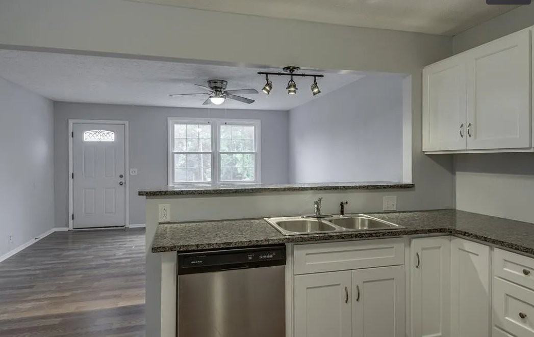 508 Ash Briar Cir - Photo 5 of 12