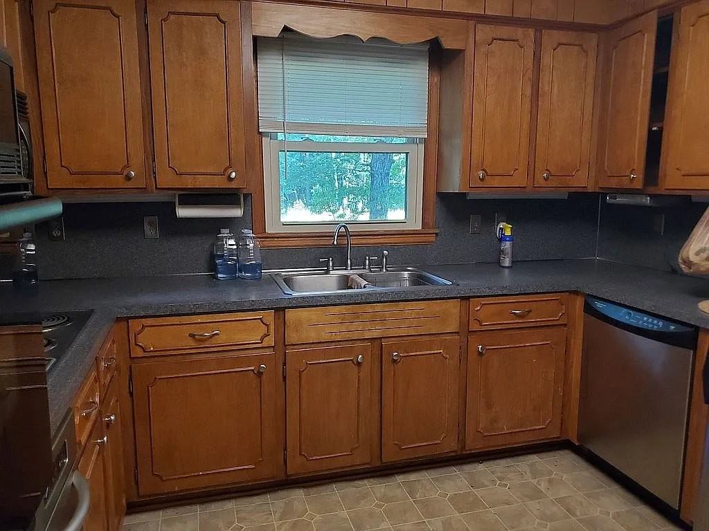 342 Trents Mill Rd - Photo 3 of 14