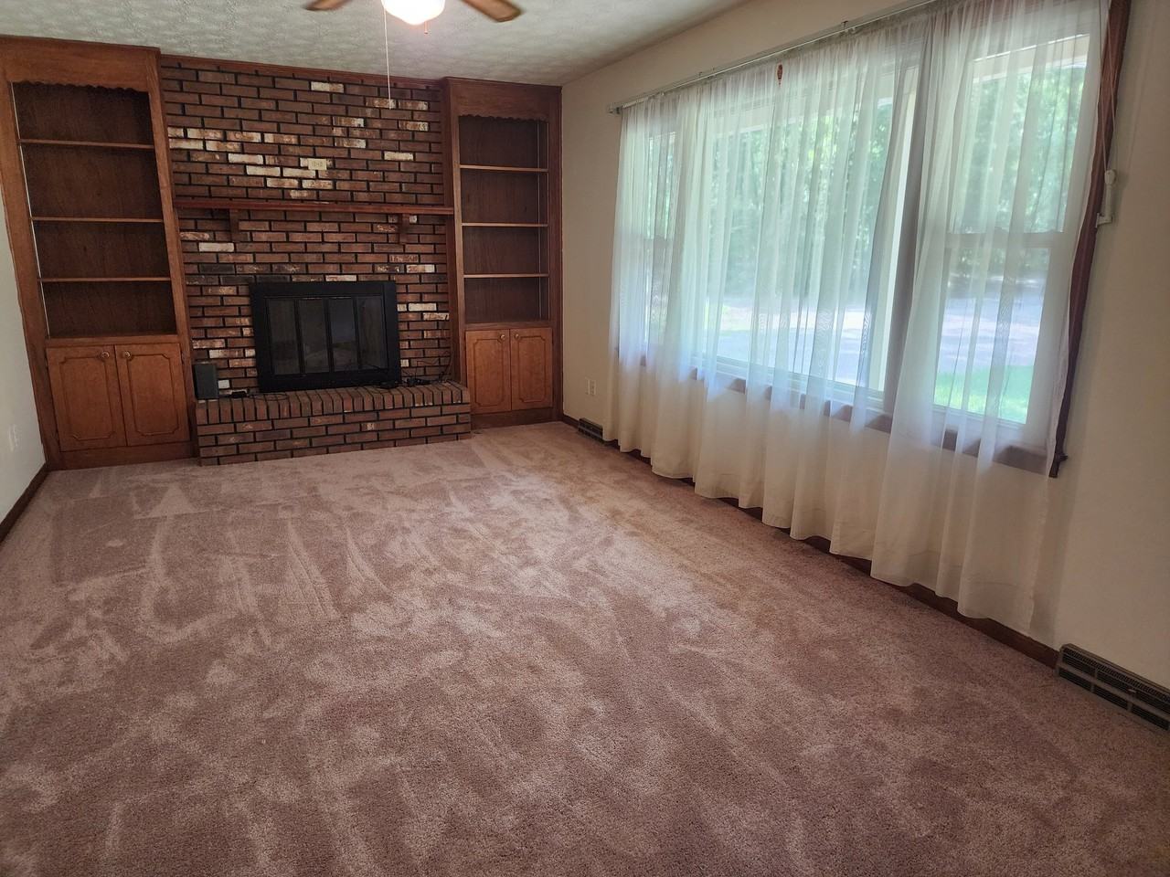 342 Trents Mill Rd - Photo 4 of 14