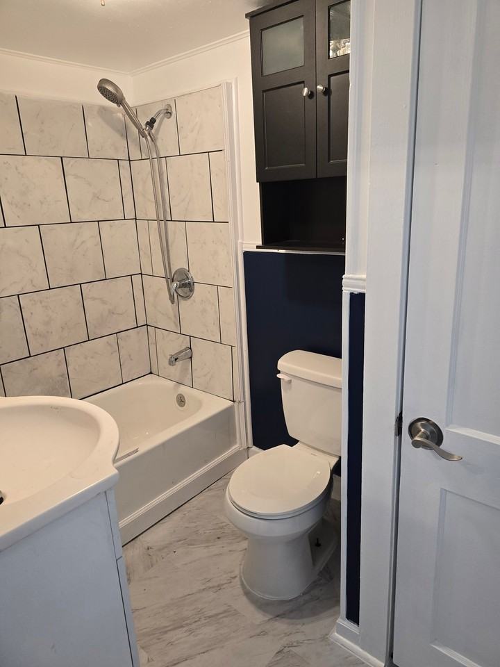 710 Pennsylvania Ave - Photo 5 of 15
