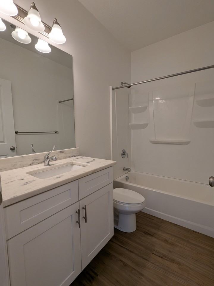 344 Sw #302 - Photo 7 of 14