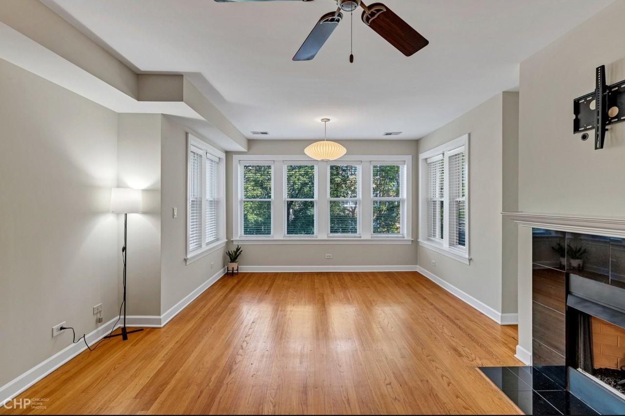 3011 W Gunnison St #2E - Photo 4 of 17