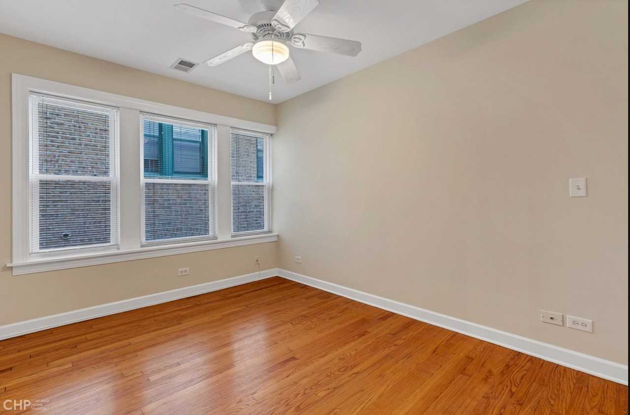 3011 W Gunnison St #2E - Photo 6 of 17