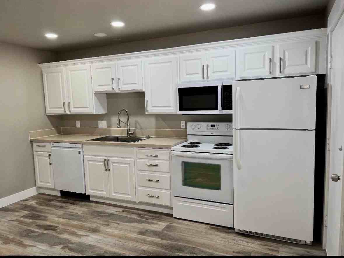 170 Wn - Photo 6 of 11