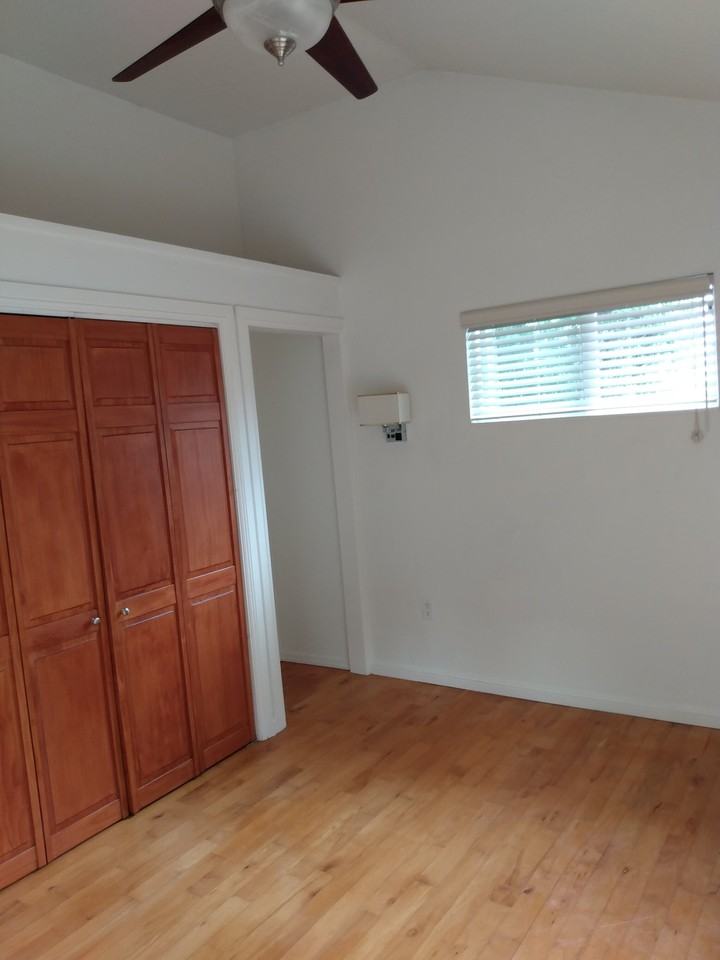5736 Orchard Ln #A - Photo 7 of 11