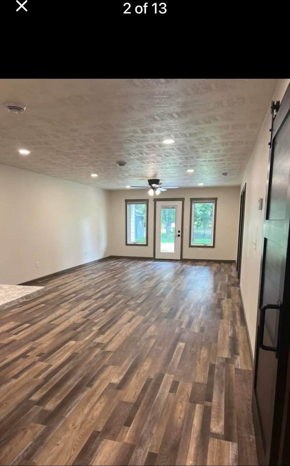 516 N Main St - Photo 2 of 8