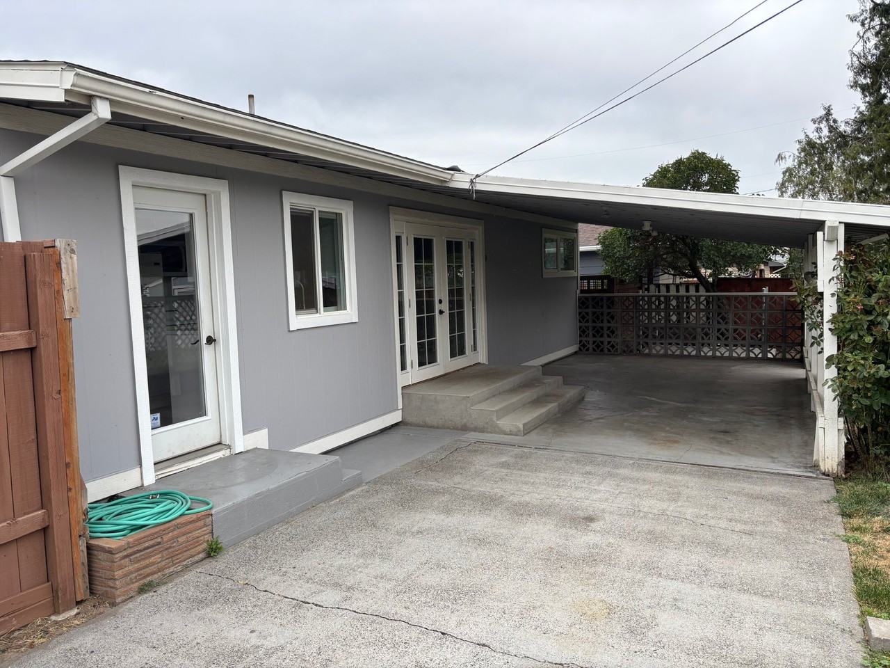 1216 Quinton St - Photo 2 of 15