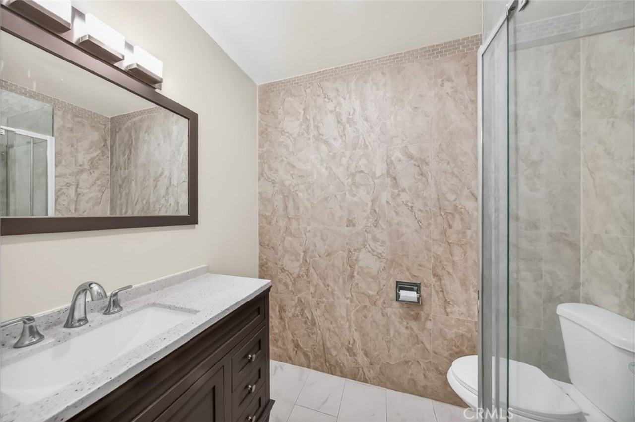 637 W Fernfield Dr - Photo 7 of 13