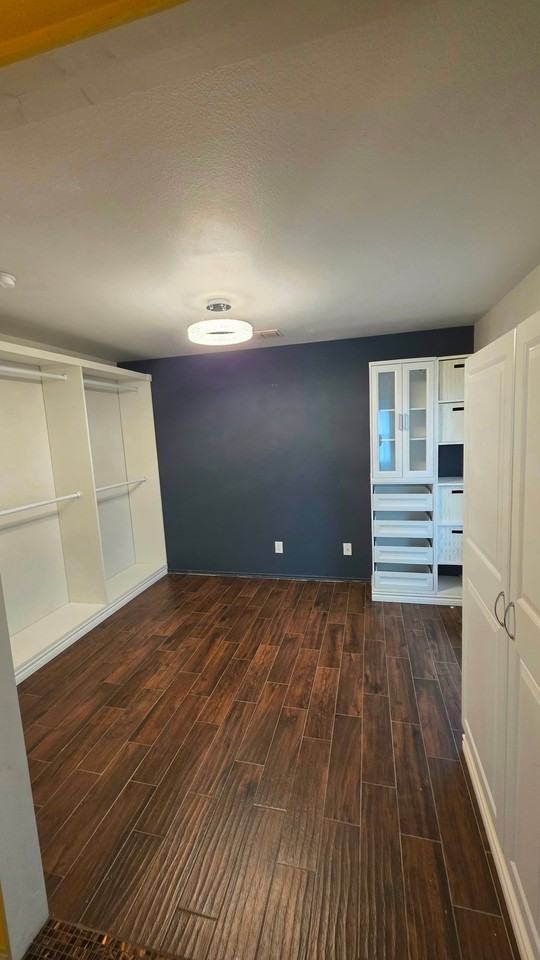 7330 Blazar Way - Photo 3 of 11