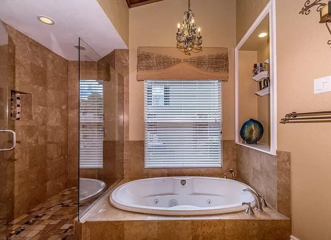 2152 Palm Crest Dr - Photo 3 of 30