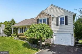 247 Winchester Dr - Photo 1 of 1