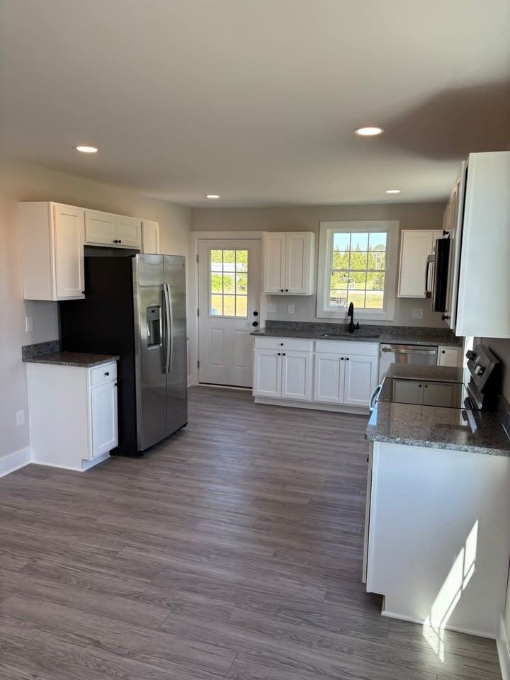 12381 Dillon Rd - Photo 6 of 16