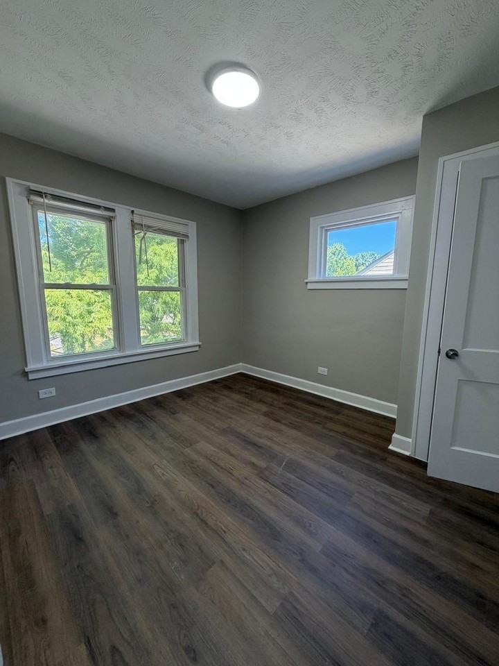 1067 Rushleigh Rd #44121 - Photo 3 of 17
