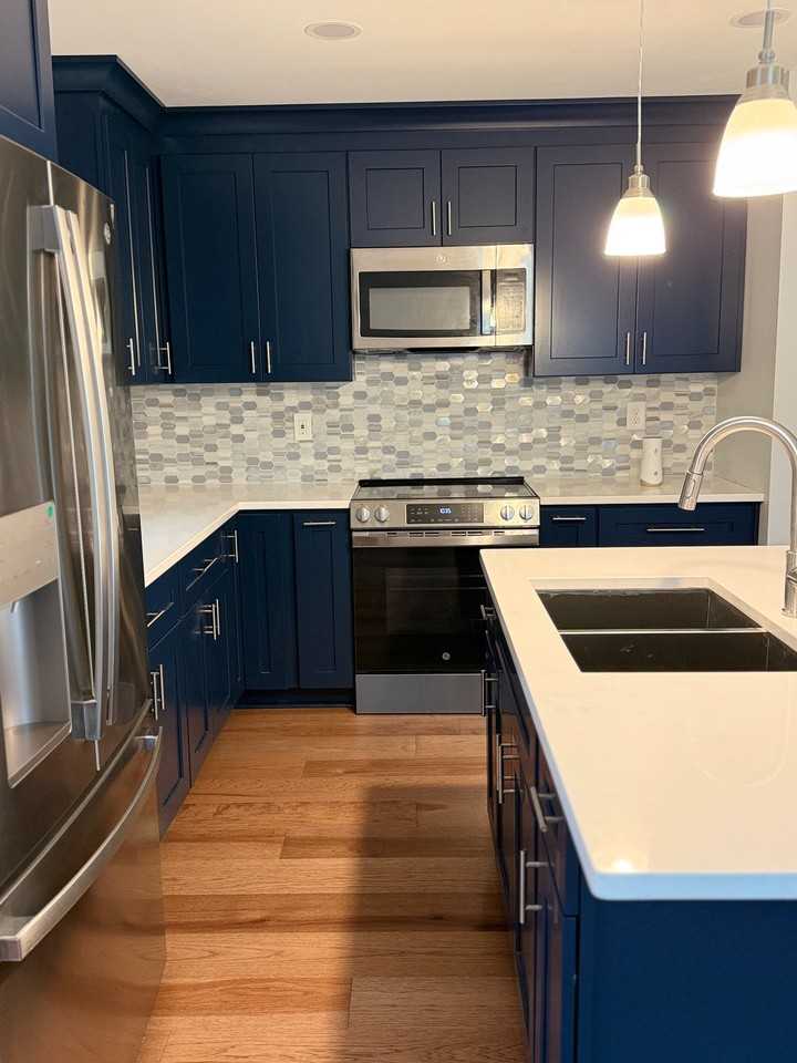 4283 Worsham Ave - Photo 2 of 9