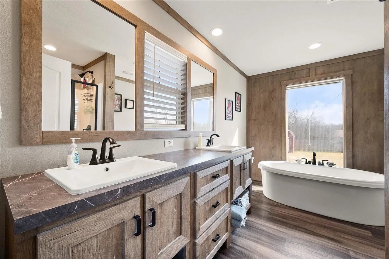 216 Se Cr #1 - Photo 7 of 12