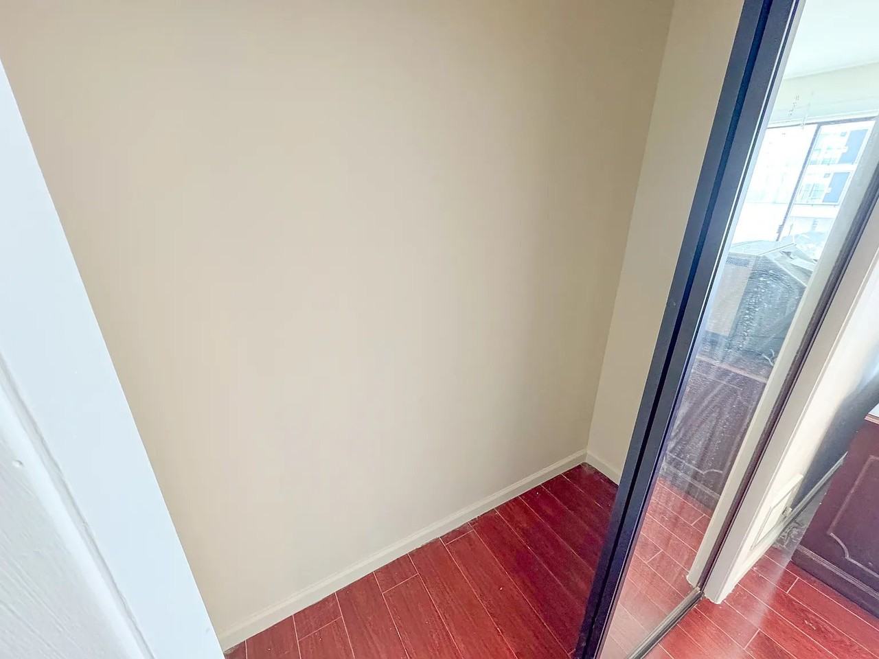 639 Broadway #2 - Photo 7 of 10
