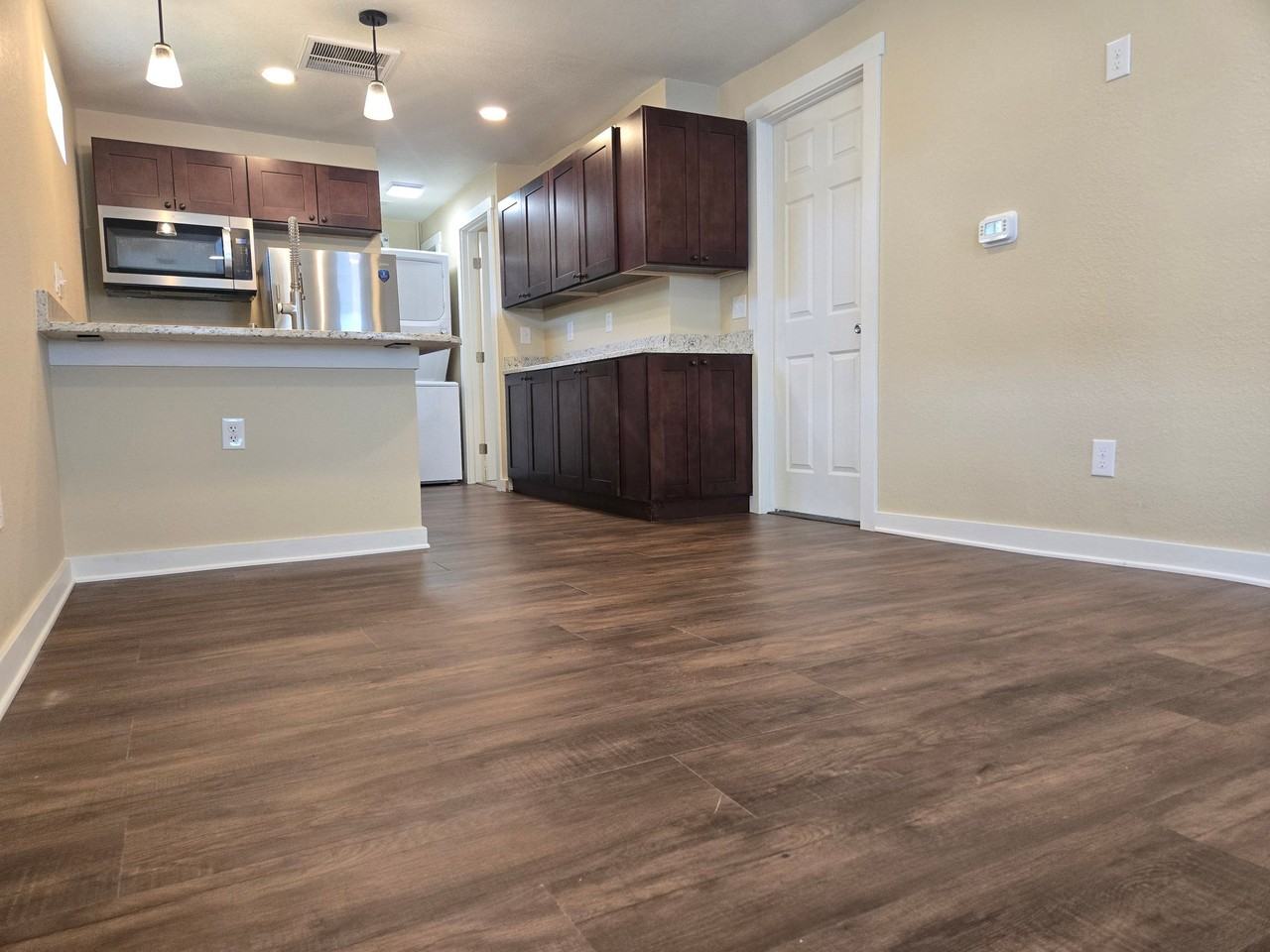 135 2nd St - Photo 3 of 20