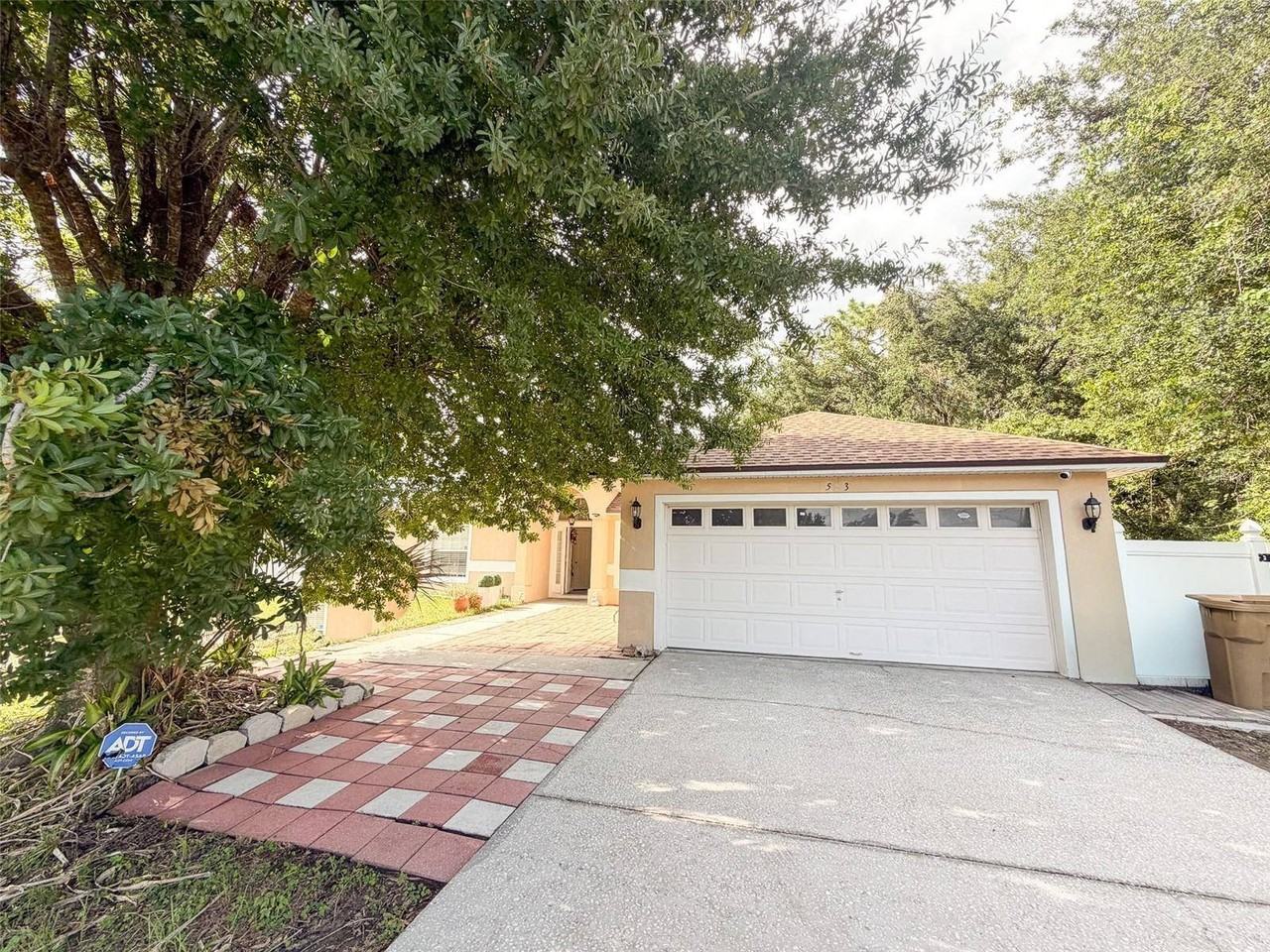 503 Everest Way - Photo 2 of 20