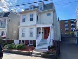 featured image of 15 Parker St #2