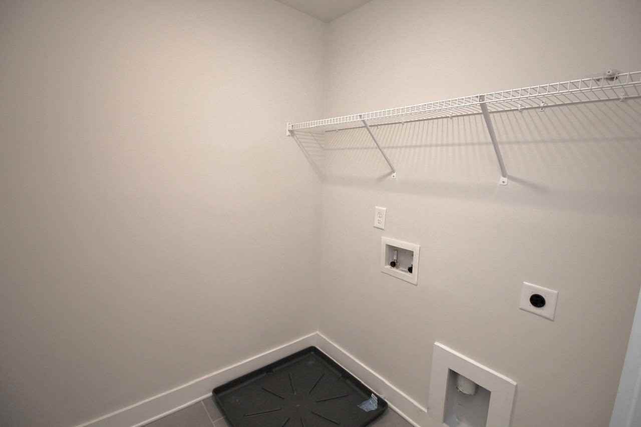 35 Beachley Pl - Photo 4 of 18