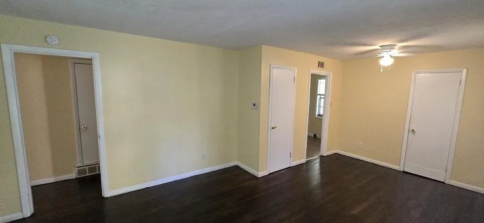 646 Leacrest Ave - Photo 3 of 13