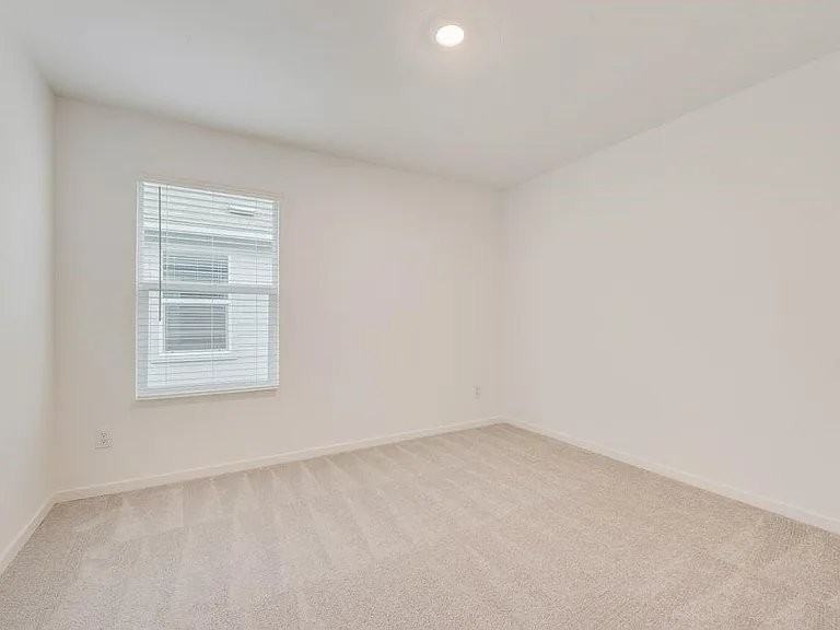 1838 Sanderling St - Photo 7 of 12