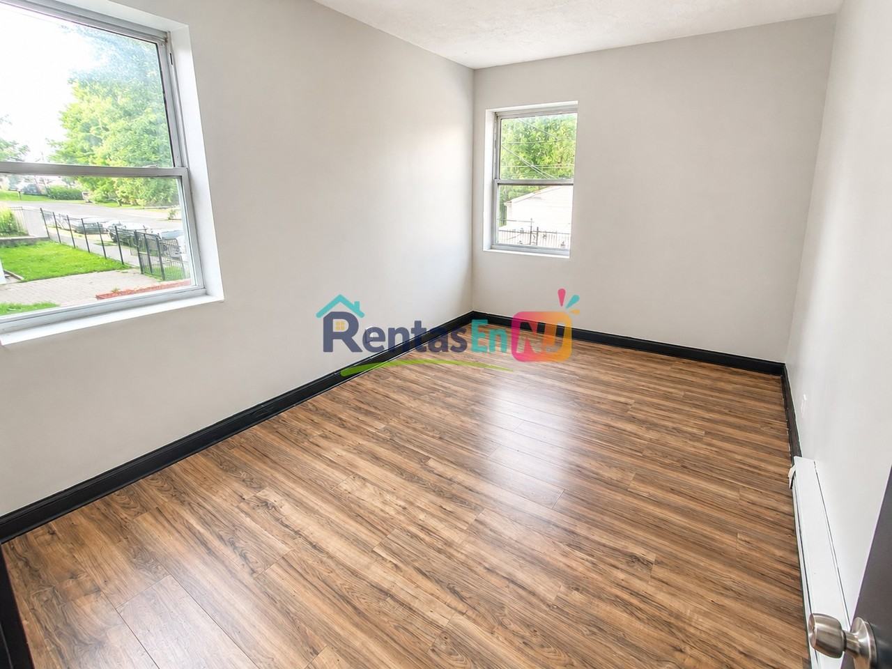 297 Osborne Ter #1 - Photo 5 of 5