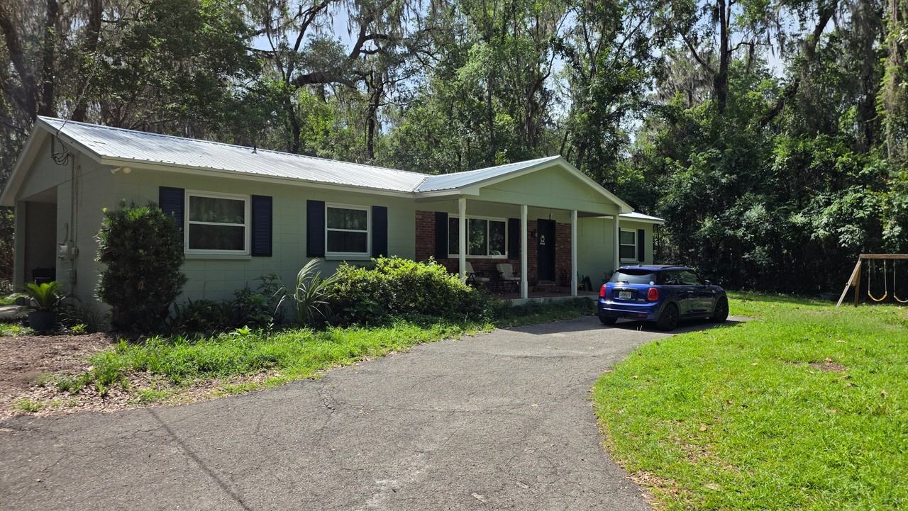 307 Nw 91st St - Photo 2 of 17