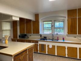 featured image of 218 Lauder Ave #3