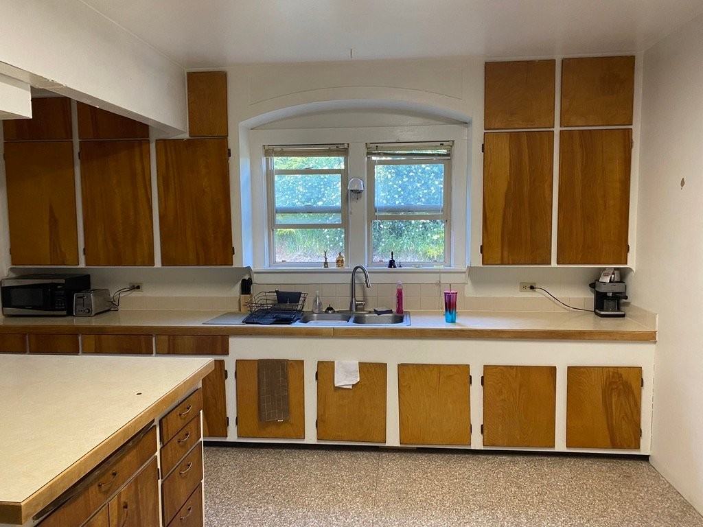218 Lauder Ave #3 - Photo 3 of 13