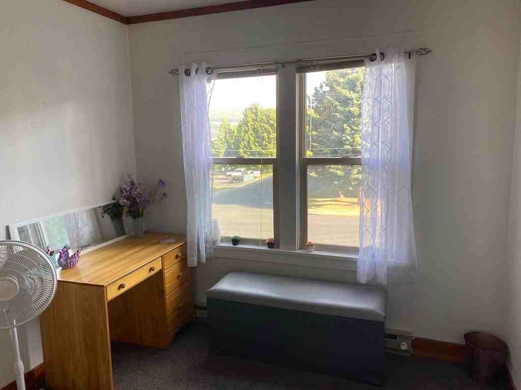218 Lauder Ave #3 - Photo 7 of 13