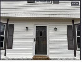 featured image of 165 E Pecan Valley St