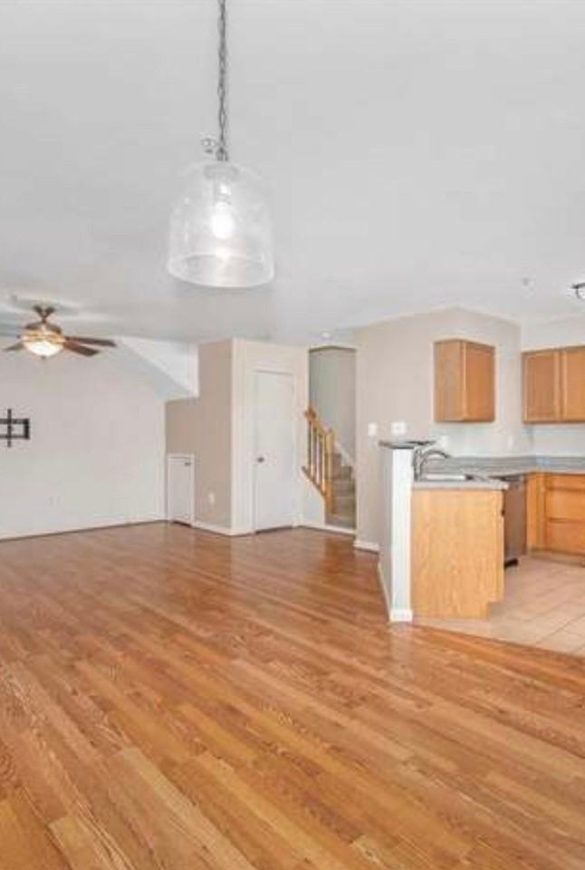 4946 Whitney Ter - Photo 3 of 20