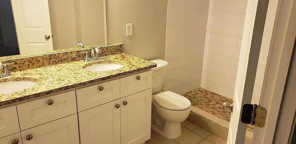 905 Bendleton Trce - Photo 3 of 3