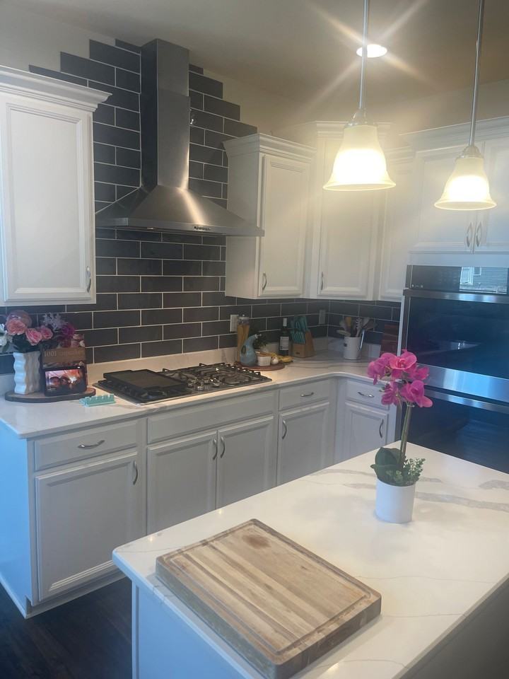 707 Edward St - Photo 3 of 6
