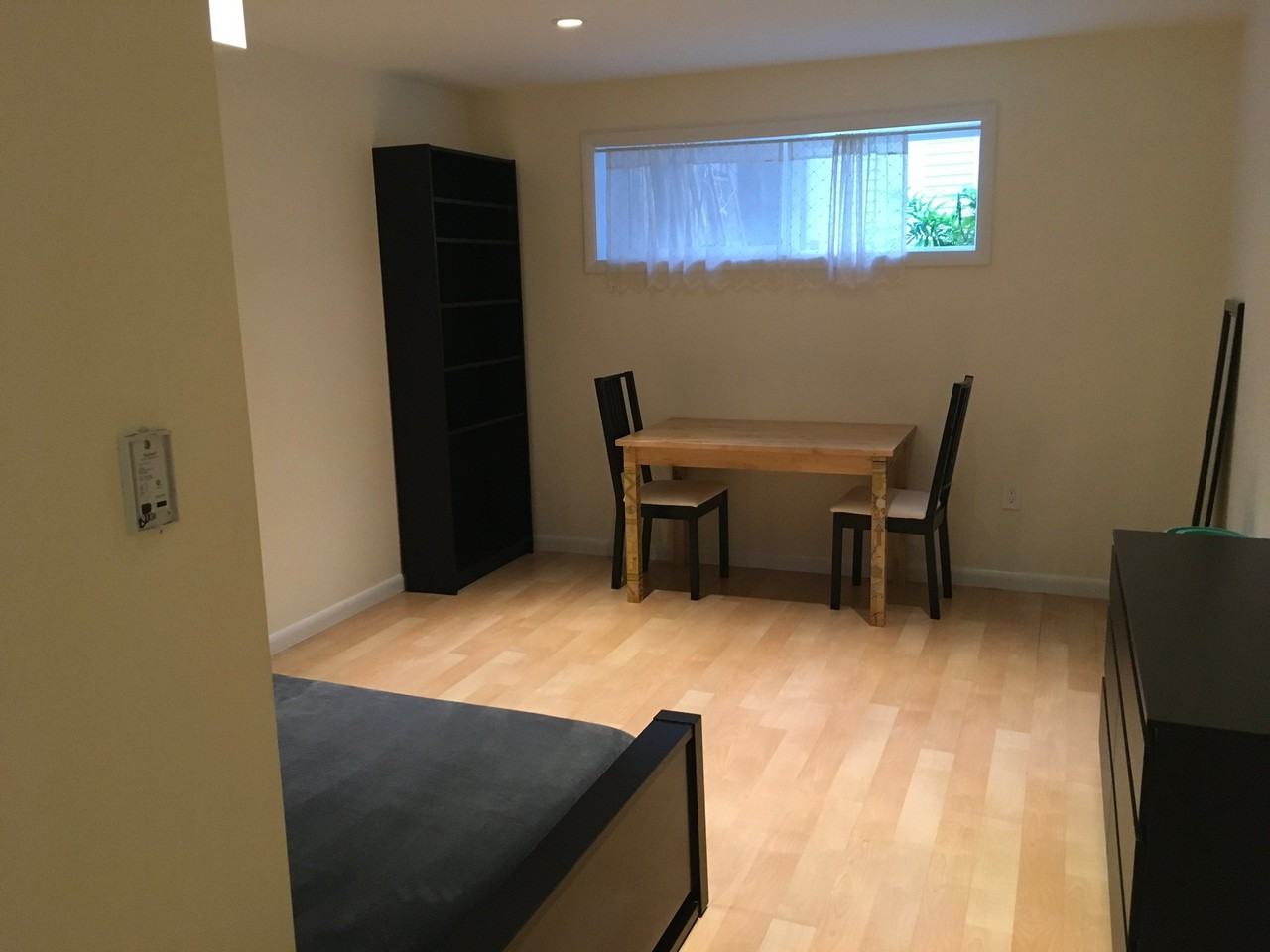 5305, Sherrill Ave #B - Photo 7 of 13