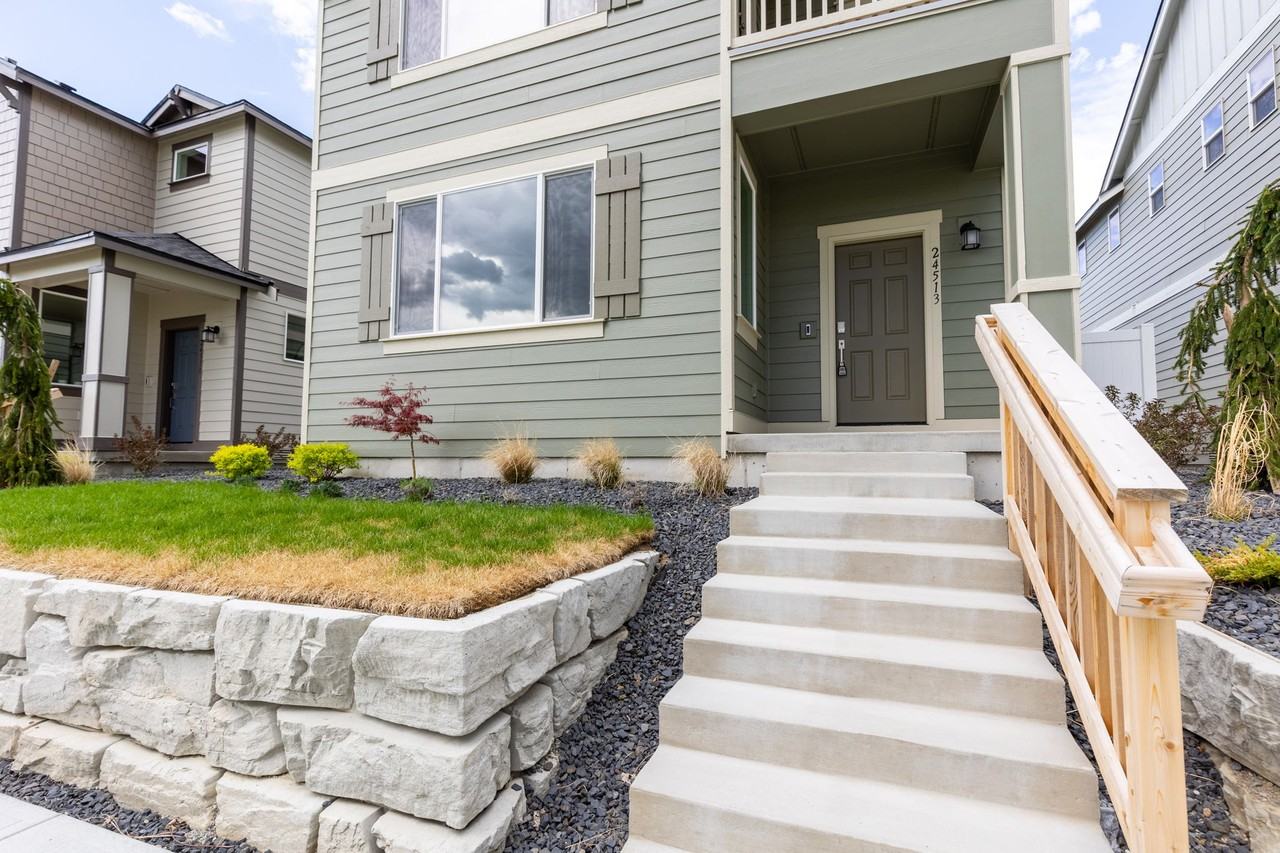 24513 E Feather Loop #NA - Photo 2 of 19