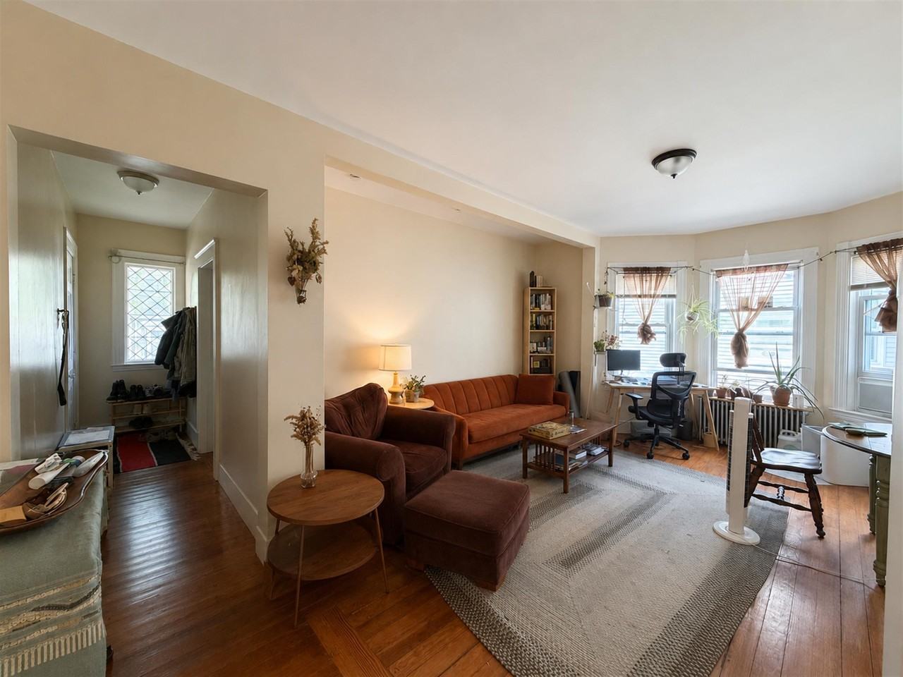 57 Marion St #1 - Photo 4 of 11