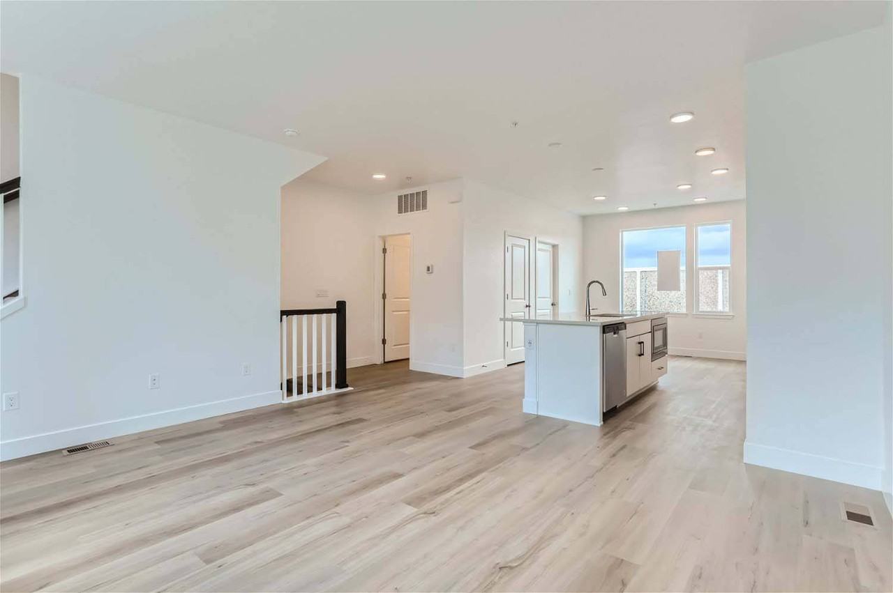2748 W 68th Ave - Photo 6 of 17