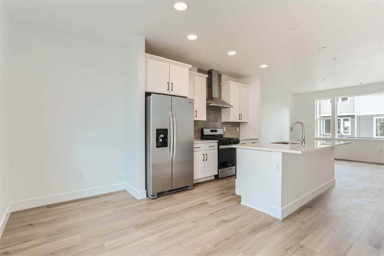 2748 W 68th Ave - Photo 7 of 17