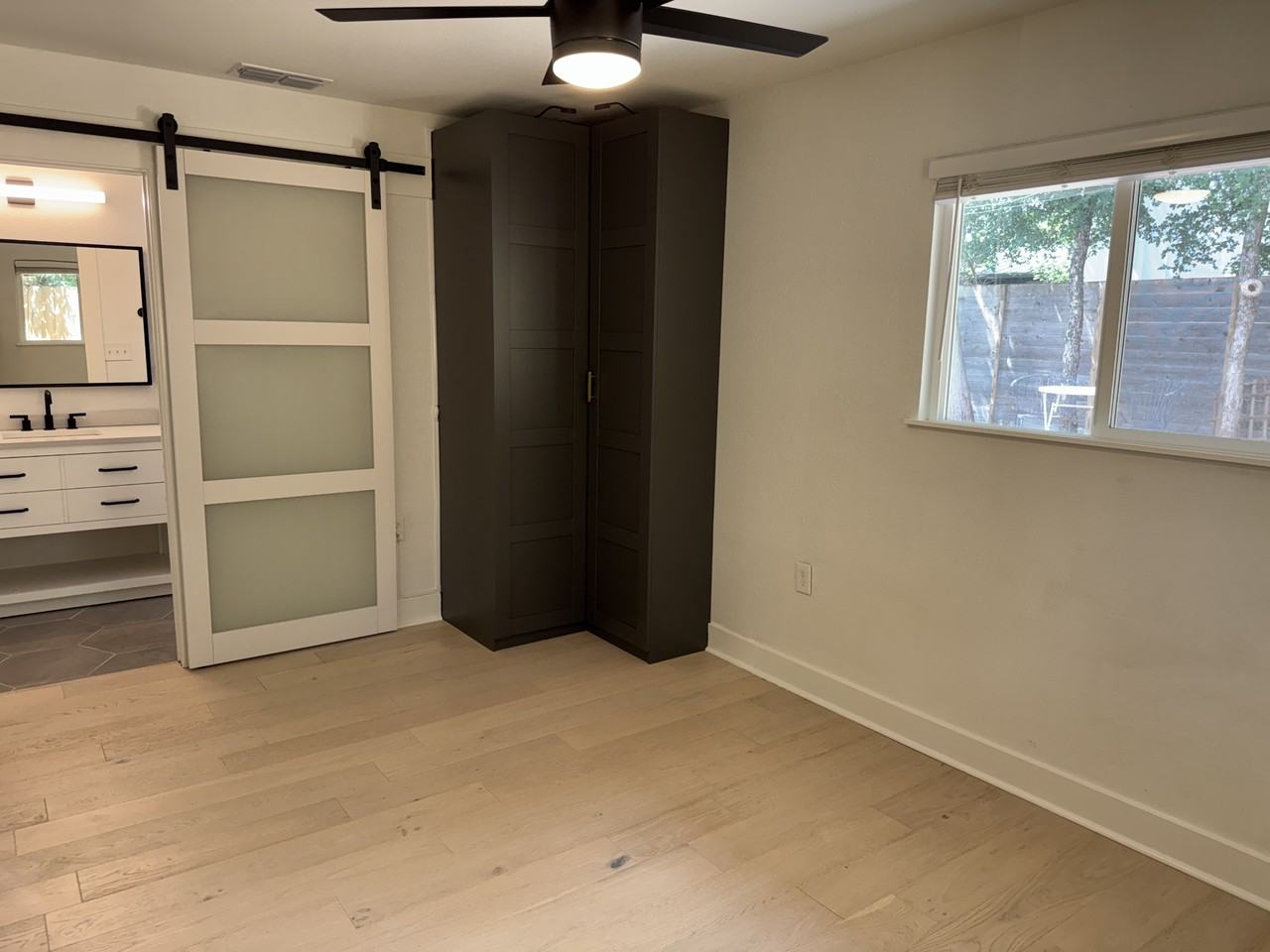 5002 Glencoe Cir #NA - Photo 7 of 15