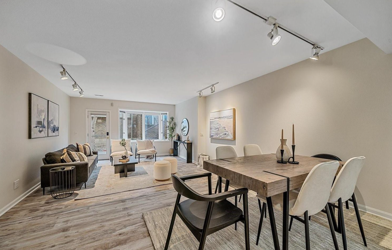 162 S Jackson St #162 - Photo 3 of 10