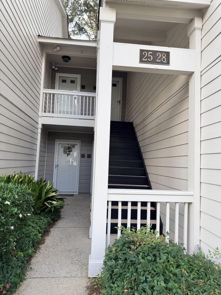 26 Rumson Ct Se #26 - Photo 2 of 43