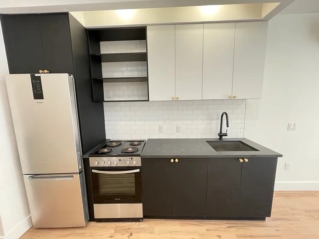1267 Herkimer St #2 - Photo 3 of 4