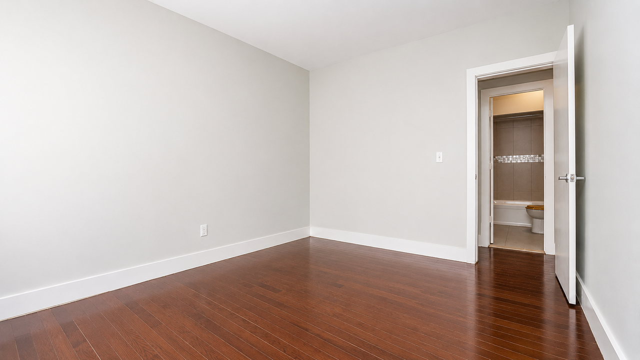 2137 Cortelyou Rd #2 - Photo 3 of 9