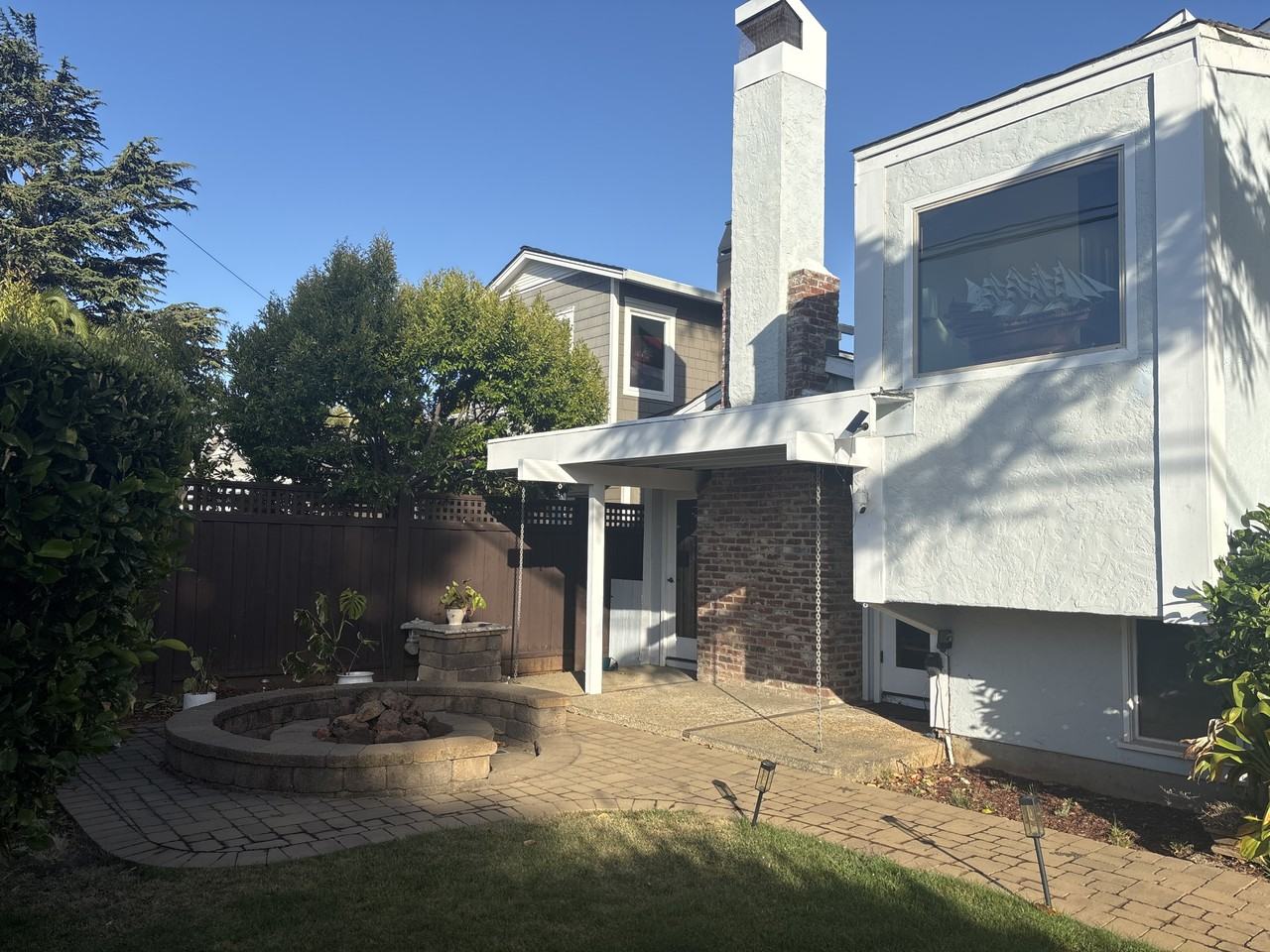 2044 Monroe Ave #NA - Photo 2 of 21