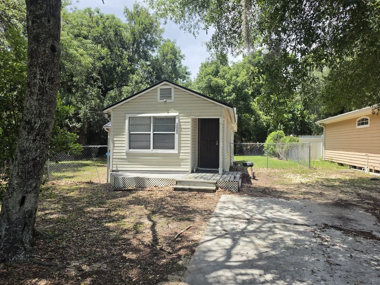 8805 Alton Ave #NA - Photo 2 of 2