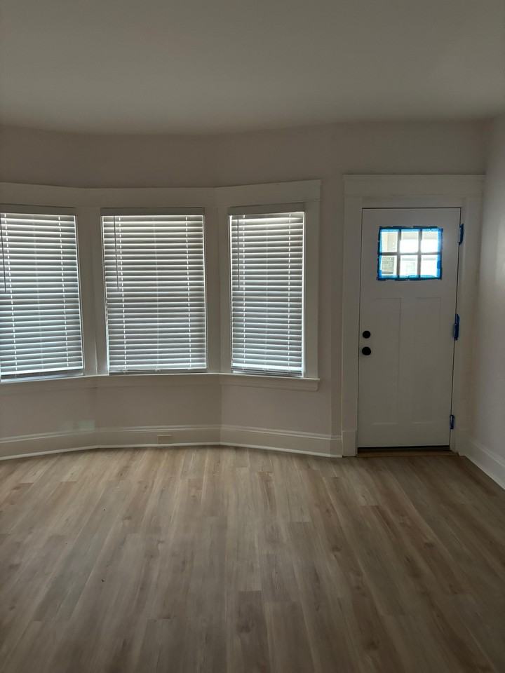 3155 W 112th St #3155 - Photo 5 of 10