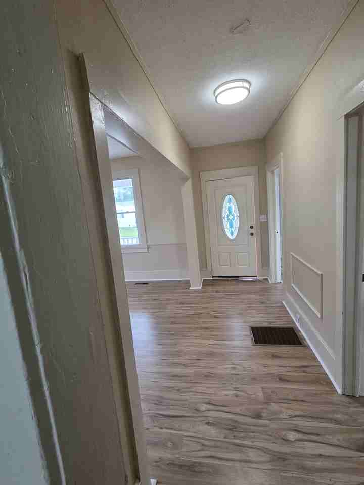 211 Snyder Ave #NA - Photo 3 of 18